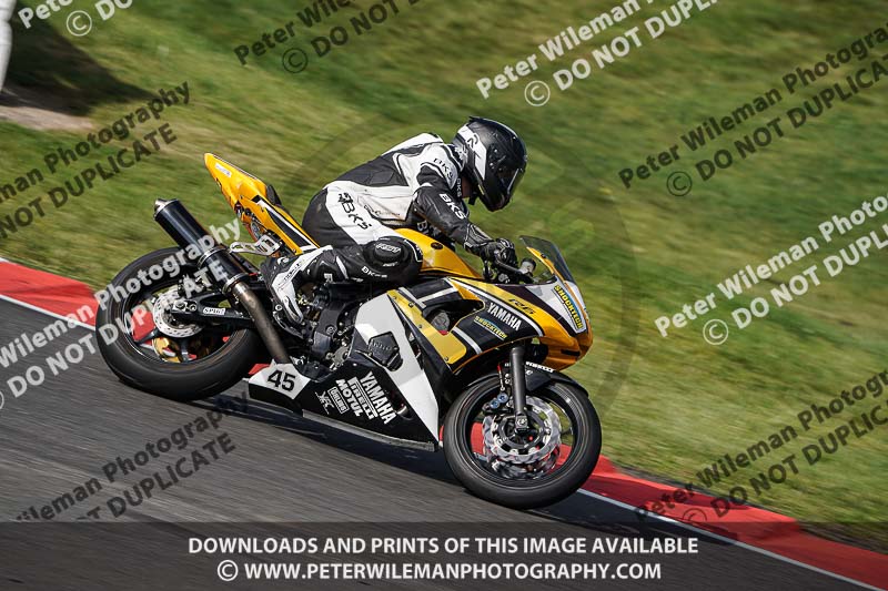 cadwell no limits trackday;cadwell park;cadwell park photographs;cadwell trackday photographs;enduro digital images;event digital images;eventdigitalimages;no limits trackdays;peter wileman photography;racing digital images;trackday digital images;trackday photos